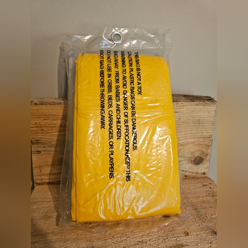 Vintage Dollar General Sun & Shade Inflatable Pool Mat Float Yellow Very Durable - Picture 2 of 2